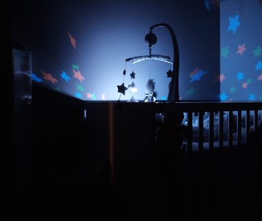 best night light color for baby